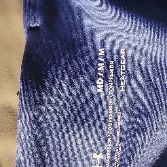 Women's 3 piece outfitleggings, tank top & jacket - Picture 3 of 8